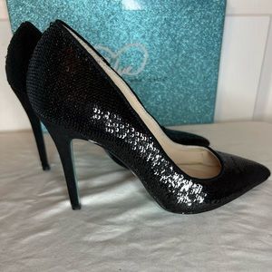 Betsy Johnson Betsy Blue Black Sequined Pumps Size 7